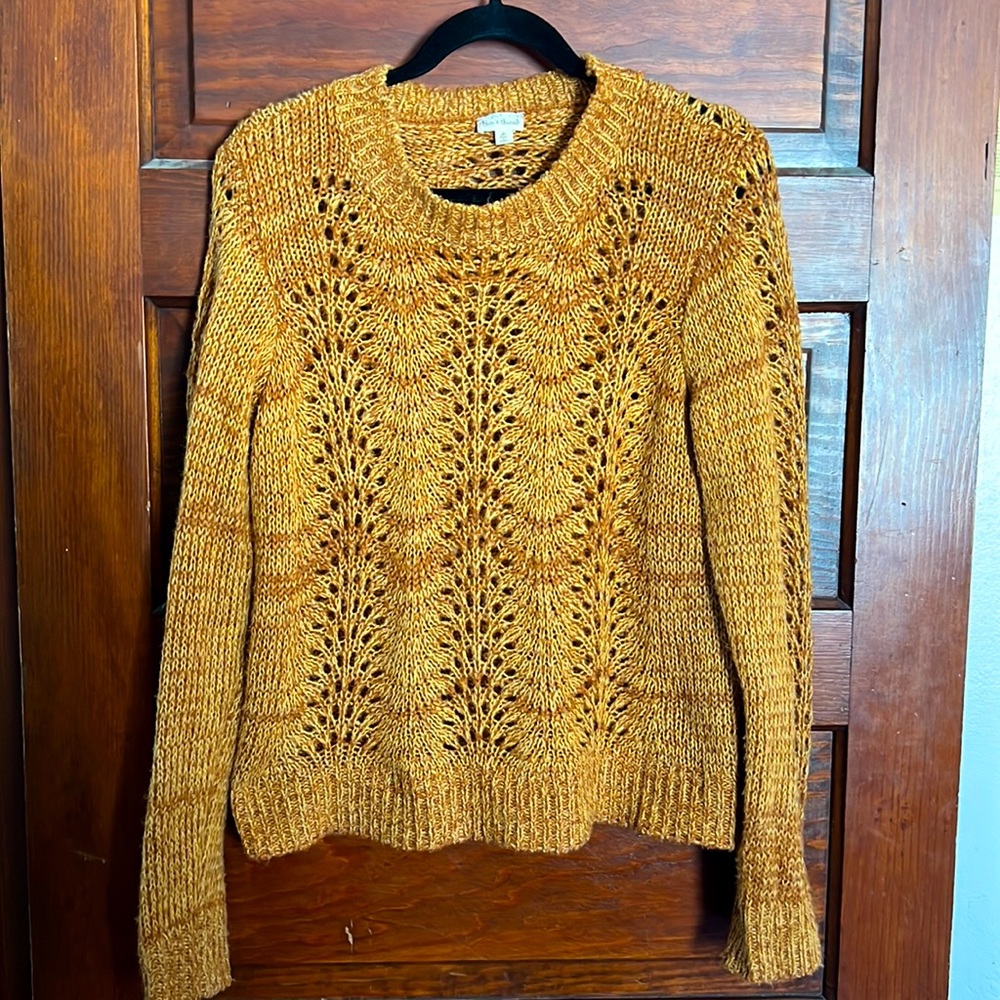 Hem and Thread open knit sweater with scoop neck rust orange n yellow color EUC